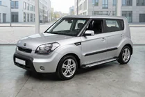 Kia Soul I 2008–2013 Allmond Grey sivuportaat (2 kpl, alumiini) kuva 1