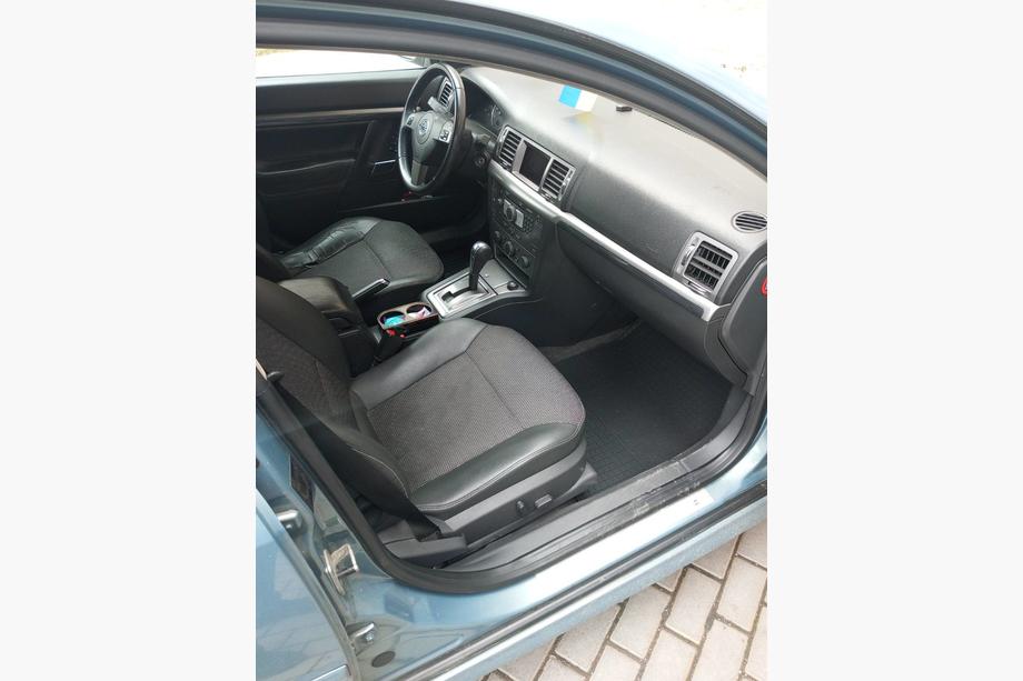 Opel Vectra C 2002–2008 Kumimatot (4 kpl, Polytep) Kuva 3