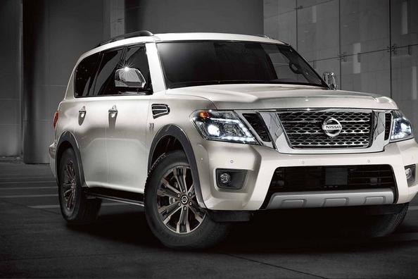 Arvostelussa toisen sukupolven Nissan Armada -maasturi Kuva 1