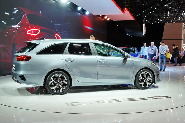 Koeajo: Kia Ceed SW -farmari, kolmas sukupolvi