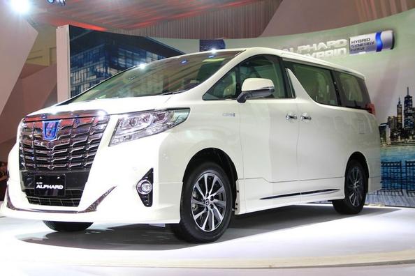 Toyota Alphard -luksusminibussi, 3. sukupolvi Kuva 7