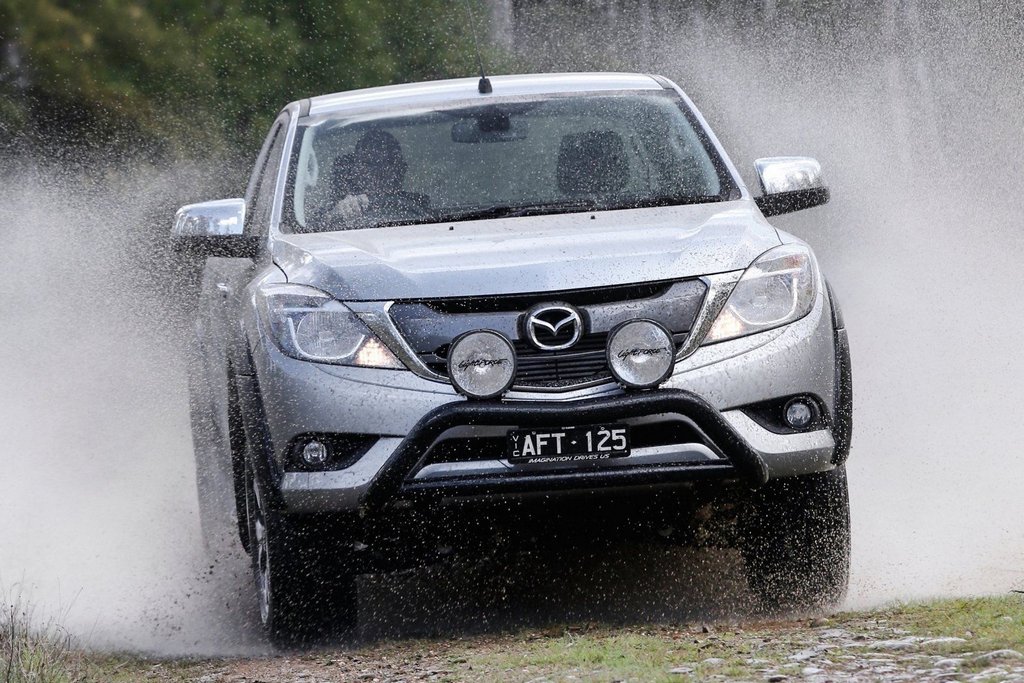 Mazda BT-50 -pickupin koeajo