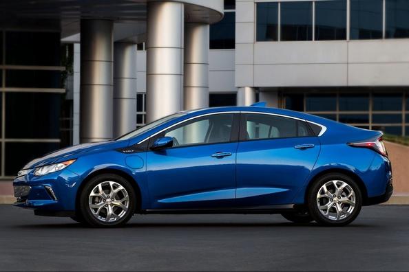 Koeajo: toisen sukupolven hybridihatchback Chevrolet Volt Kuva 2
