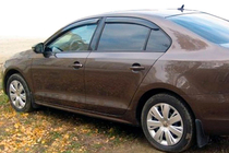 Volkswagen Jetta 2011–2018 Ikkunadeflektorit (4 kpl, HIC) kuva 5