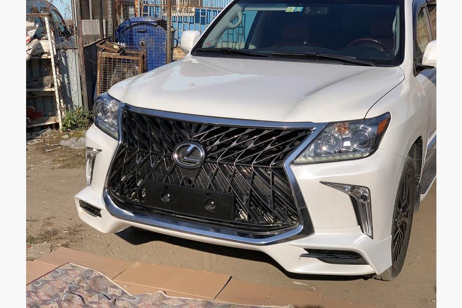 Lexus LX570/450d 2008–2022 Etupuskuri 2008-2015 facelift-tyyliin (maalattava) Kuva 9