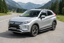 Mitsubishi Eclipse Cross 2017– Bosphorus Black sivuastinlaudat (2 kpl, alumiini) kuva 1