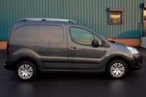 Citroen Berlingo 2008–2018 Skyport kattokaiteet (harmaa matta) kuva 7