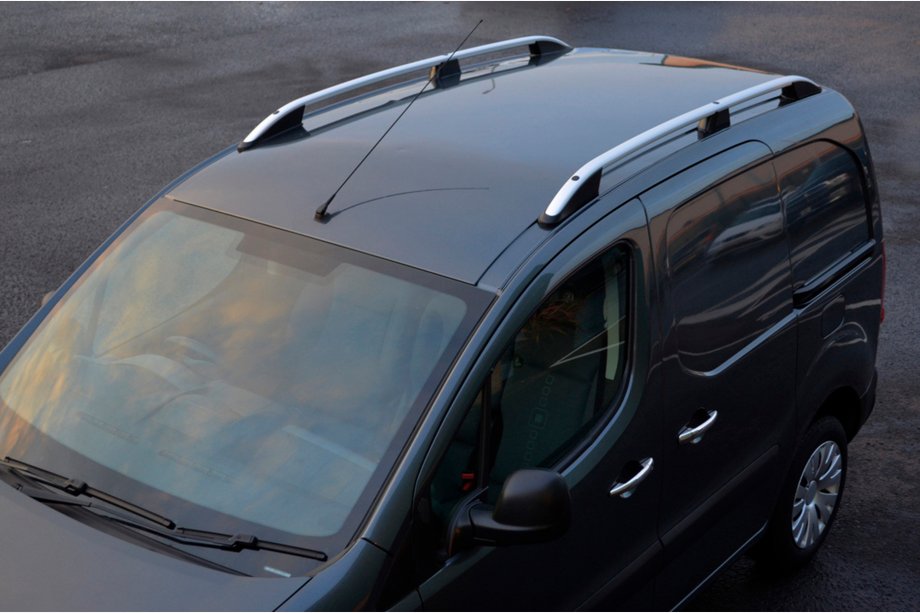 Citroen Berlingo 2008–2018 Skyport kattokaiteet (harmaa matta) Image