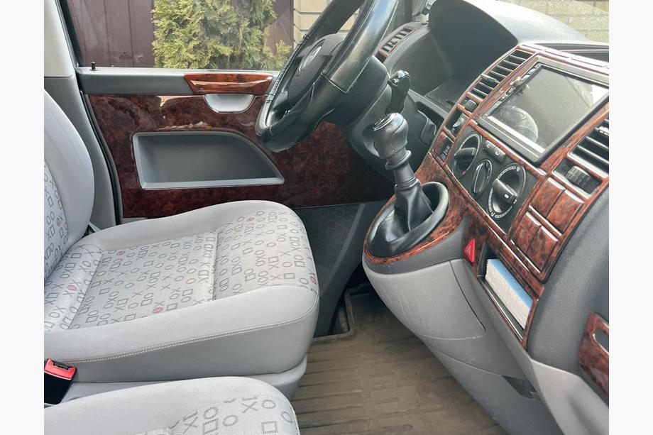 Volkswagen T5 2010–2015 Ovipaneelin suojapaneelit Hiilikuitu Kuva 7