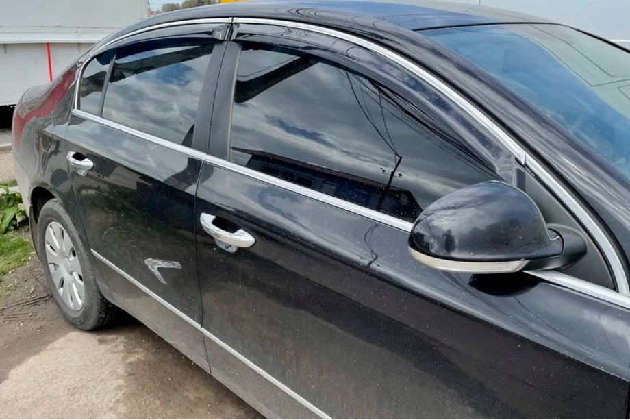 Volkswagen Passat B6 2006–2012 Tuuliohjaimet kromilistalla SD (4 kpl, HIC) Image