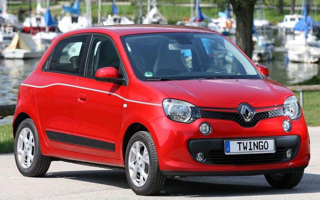 Renault Twingo -kompaktihatchbackin esittely