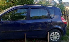 Renault Scenic/Grand 2003–2009 Mustat kattokaiteet (2 kpl) Pitkä akseliväli (Grande) kuva 8