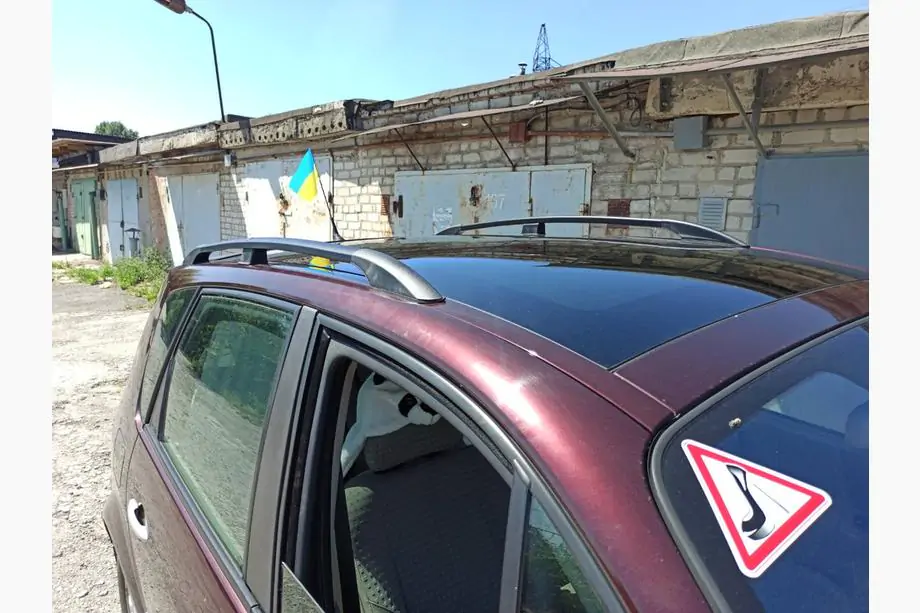 Renault Scenic/Grand 2003–2009 Mustat kattokaiteet (2 kpl) Image