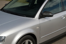Audi A4 B6 2000–2004 Sivupeilien kuoret (2 kpl, hiilikuitu) kuva 1