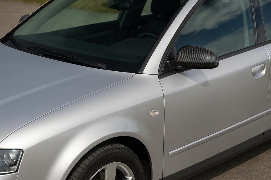 Audi A4 B6 2000–2004 Sivupeilien kuoret (2 kpl, hiilikuitu) Image