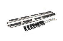 Audi Q5 2017–2025 OEM V1 -sivuaskelmat (2 kpl, alumiini) kuva 1