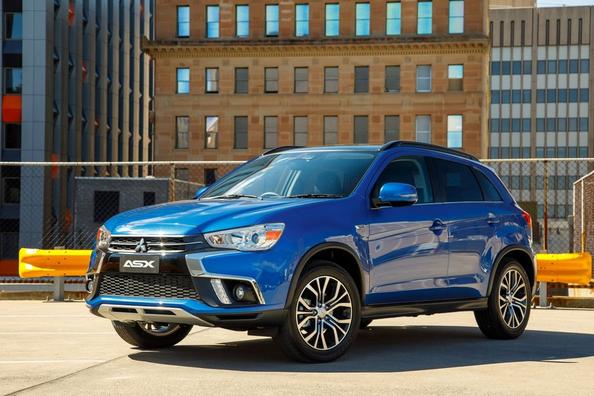 Katsaus uudistettuun Mitsubishi ASX -crossoveriin