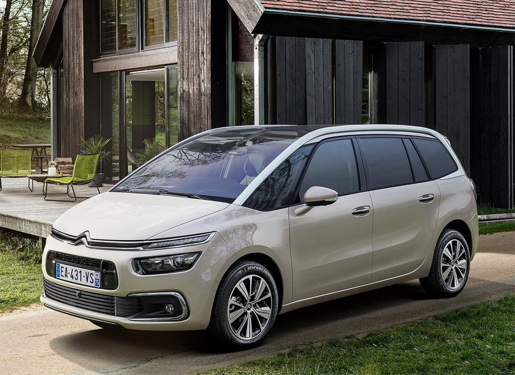Seitsemänpaikkainen tila-auto Citroen Grand C4 Picasso