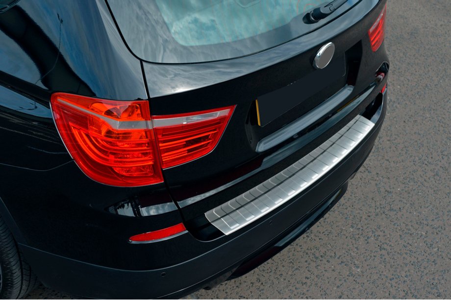 BMW X3 F25 2011–2018 Takapuskurin suojalista ruostumattomasta teräksestä OmsaLine (matta) Image