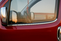 Citroen Nemo 2007–2017 Ulkopuoliset ikkunalistat (2 kpl, ruostumaton teräs) Carmos - turkkilainen teräs kuva 1
