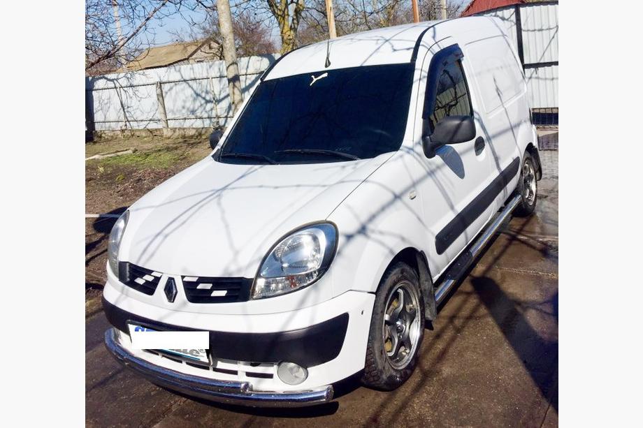 Renault Kangoo 1998–2008 Keulasuoja ST014 (rst.) Ø60/42 mm Kuva 2