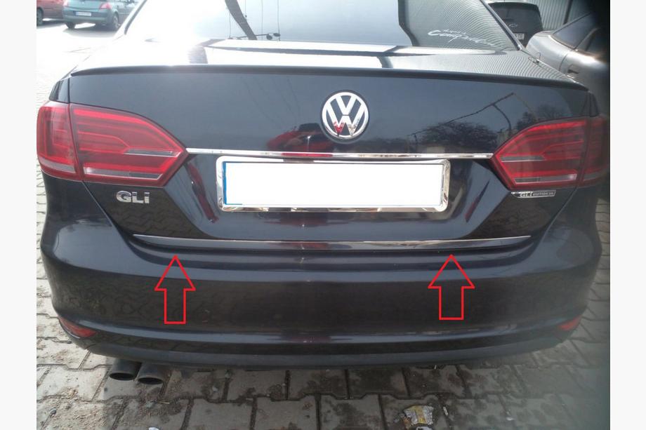 Volkswagen Jetta 2011–2018 Takalaukun reunalista (RST) Image