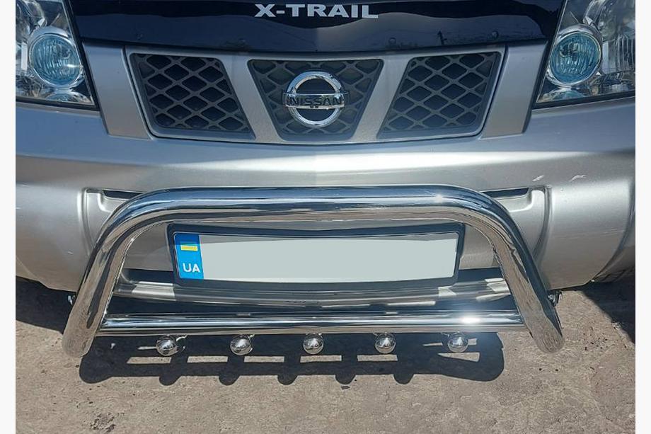 Nissan X-trail T30 2002–2007 Kengurupuskuri QT006 (RST) Kuva 1