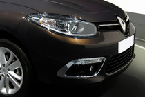 Renault Fluence 2009–2016 Sumuvalojen kromikehykset (2013↗, 2 kpl, ruostumaton teräs) kuva 1