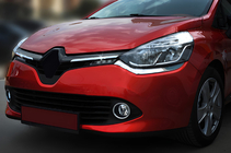Renault Clio IV 2012–2019 OmsaLine jäähdyttimen säleikön koristelistat (2 kpl, ruostumaton teräs) kuva 1