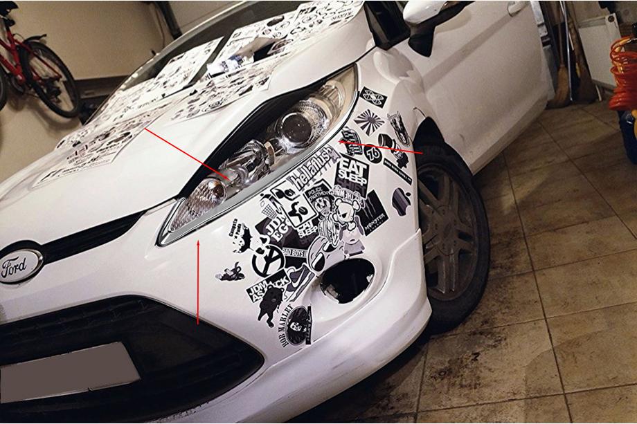 Ford Fiesta 2008–2017 Ajovalojen koristelistat (2 kpl, muovi) Image