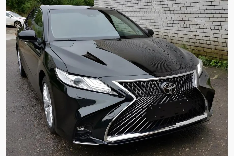 Toyota Camry 2017–2023 Lexus LS -tyylinen korisarja Image