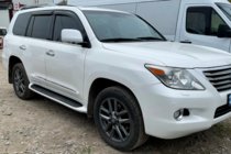 Lexus LX570/450d 2008–2022 Ikkunatuulisuojat 8 cm (4 kpl, HIC) kuva 3