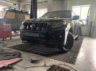 Toyota Land Cruiser Prado 150 2009–2023 Etu- ja takapuskurin lipat Modelista V1 (2017-) Musta väri kuva 14