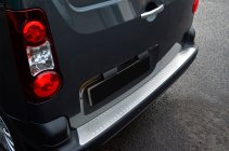 Citroen Berlingo 2008–2018 Omsa Line takapuskurin suojalista (ruostumaton teräs) kuva 2