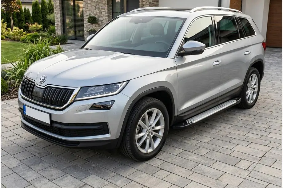 Skoda Kodiaq 2016–2023 Allmond Grey -sivuporrassarja (2 kpl, alumiini) Image