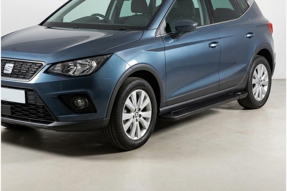 Seat Arona 2017– Allmond Black sivuaskelmat (2 kpl, alumiini) Image