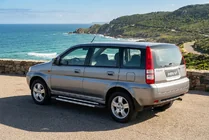 Honda HR-V 1998–2006 Sivukynnykset RedLine V1 (2 kpl, alumiini) kuva 1