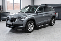 Skoda Kodiaq 2016–2023 Sunrise-astinlaudat (2 kpl, alumiini) kuva 1