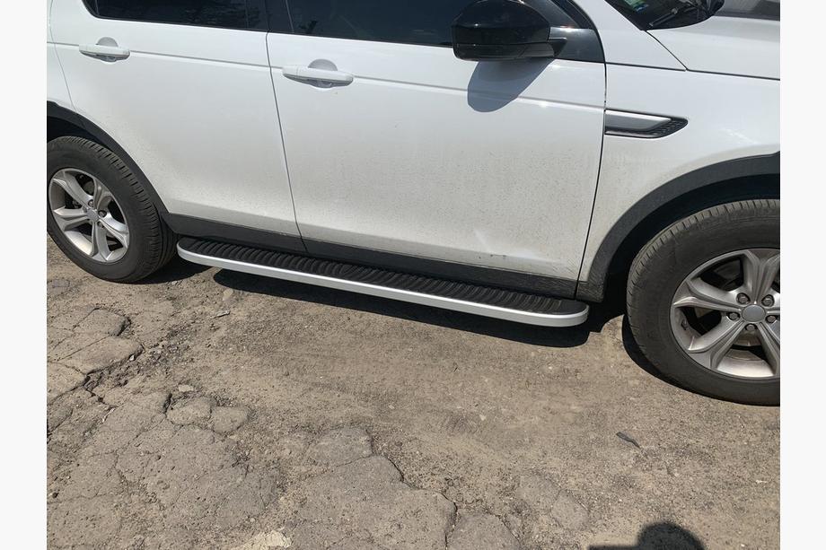 Land Rover Discovery Sport 2014– Sivuportaat Tayga Grey (2 kpl, alumiini) Kuva 2