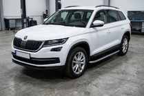 Skoda Kodiaq 2016–2023 Tayga Grey -sivuaskelmat (2 kpl, alumiini) kuva 1