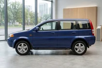 Honda HR-V 1998–2006 Tayga Black sivuaskelmat (2 kpl, alumiini) kuva 1