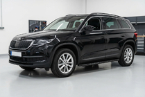 Skoda Kodiaq 2016–2023 Tayga Black sivuaskelmat (2 kpl, alumiini) kuva 1