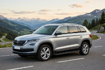 Skoda Kodiaq 2016–2023 Bosphore Black -sivukynnykset (2 kpl, alumiini) kuva 1