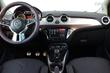 Opel Adam -subkompaktin hatchbackin koeajo kuva 6