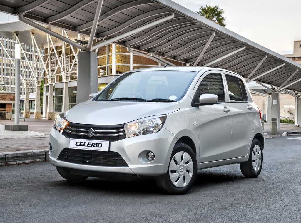 Suzuki Celerio -kompaktin hatchbackin koeajo