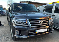 Toyota Land Cruiser 200 2007–2021 Korisarja 2008-2015 (Urban sport) kuva 1