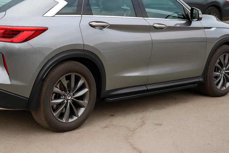 Infiniti QX50 2018– Sivuporrasputket (2 kpl) Image
