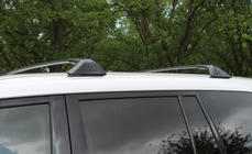 Toyota Land Cruiser 200 2007–2021 Poikkitangot integroituihin kattokaiteisiin Lexus (2 kpl) kuva 2
