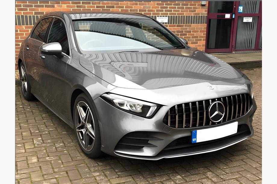 Mercedes A-class W177 2018– Etusäleikkö GT Panamericana (2018-2022) Kuva 1
