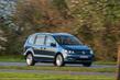 Päivitetty toisen sukupolven Volkswagen Sharan -tila-auto kuva 2